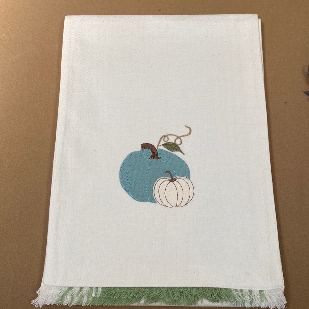 Fall Pumpkin Table Runner